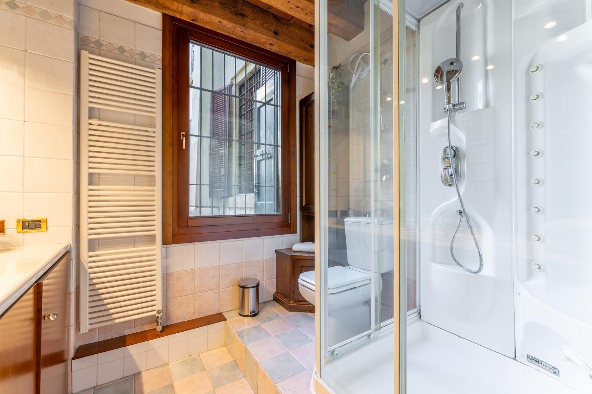 Sgarzerie Luxury Flat 2 Rooms 120Mq Verona Exterior photo